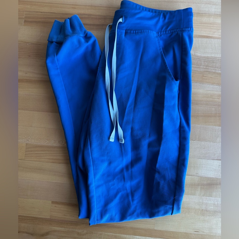 Figs pants - Picture 3 of 3